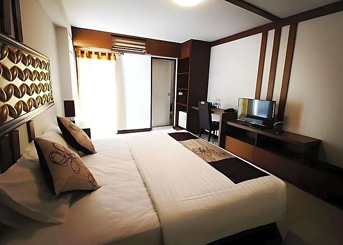 Leelawadee Resotel Raminthra 23
